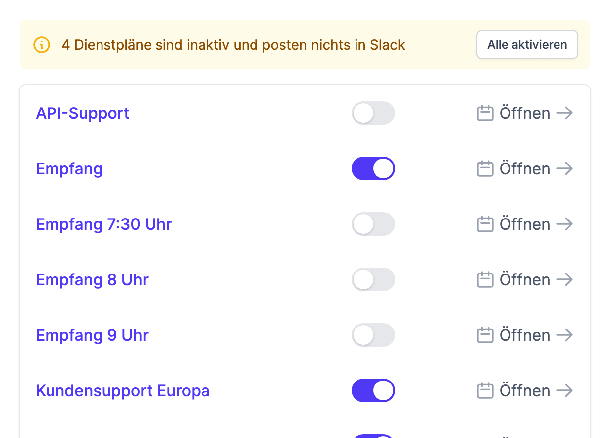 Die Liste der Dienstpläne: Ein Hinweis zeigt, dass Dienstpläne inaktiv sind, mit dem Button „Alle aktivieren“, und jeder Dienstplan hat seinen eigenen Schalter